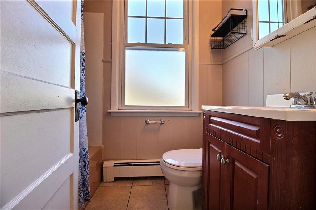 19 Greenman Ave ##2 - Photo 6 of 12