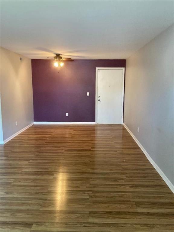 1143 Hartford Ave ##5b - Photo 5 of 12