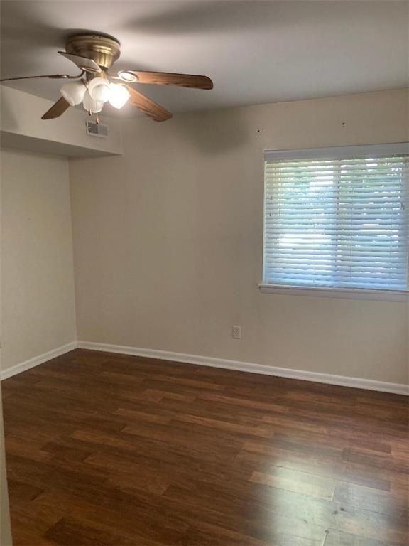 1143 Hartford Ave ##5b - Photo 7 of 12