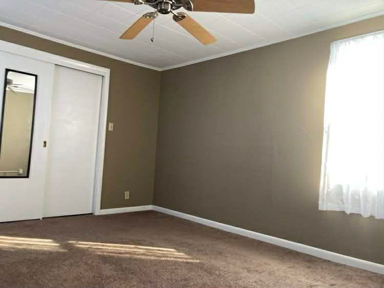 51 Pleasant St - Photo 3 of 14