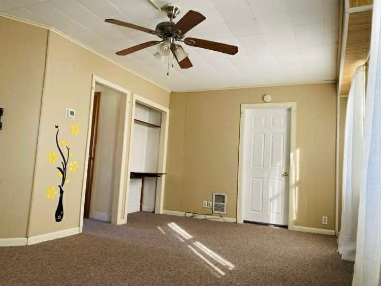 51 Pleasant St - Photo 6 of 14