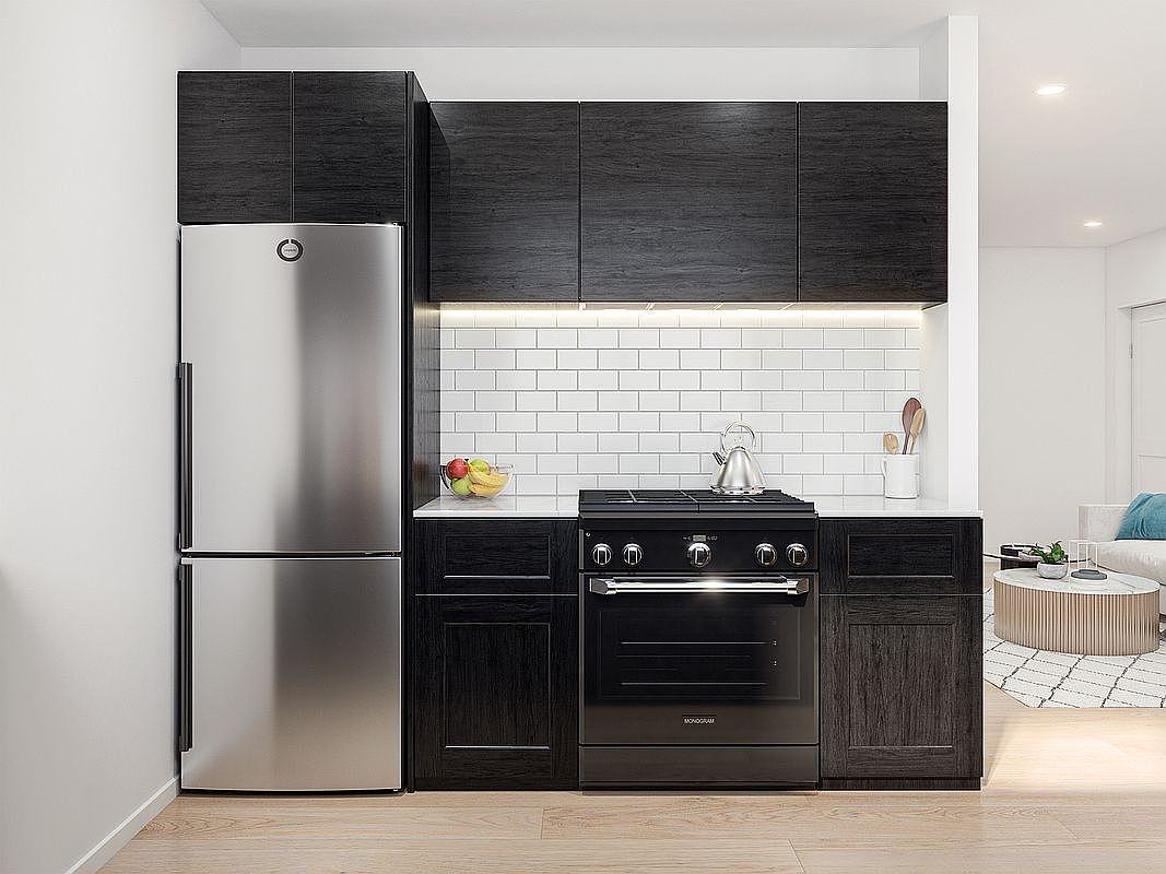 10210 Queens Blvd #502