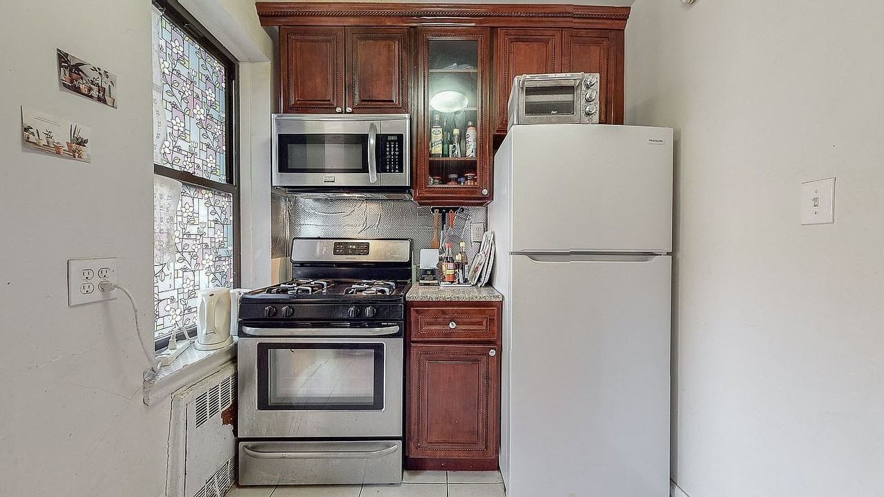 10507 66th Rd #5A - Photo 5 of 13