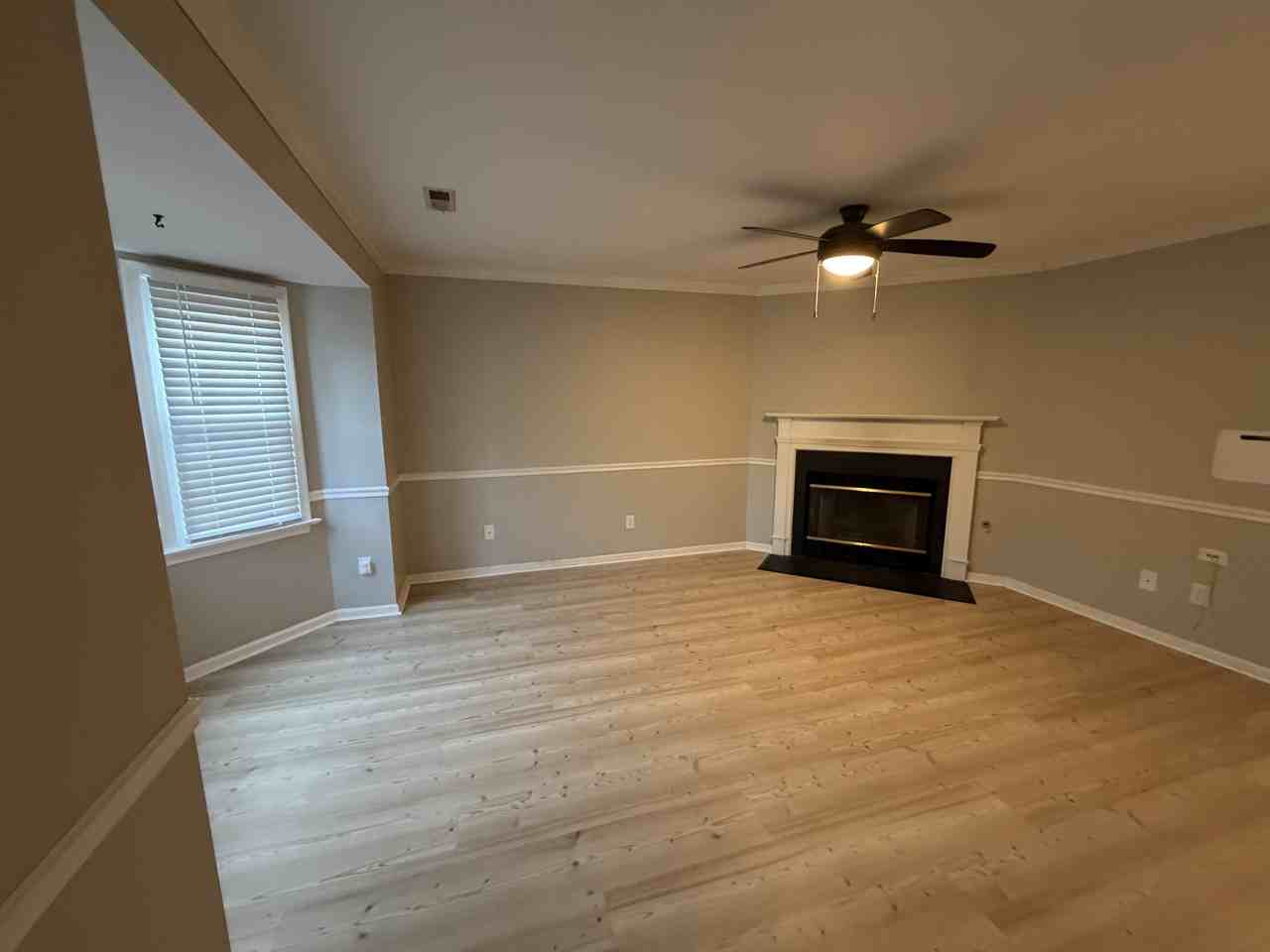 107 Gnarled Oak Ln - Photo 4 of 50