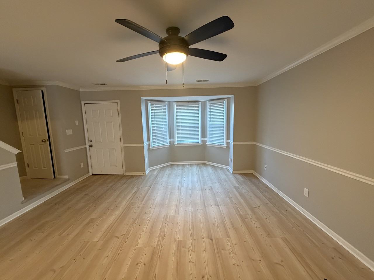 107 Gnarled Oak Ln - Photo 7 of 50