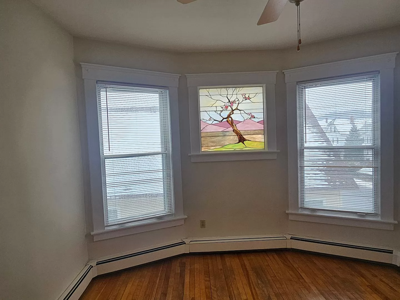 178 Lincoln St - Photo 5 of 5