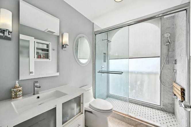 1001 Genter St - Photo 6 of 11