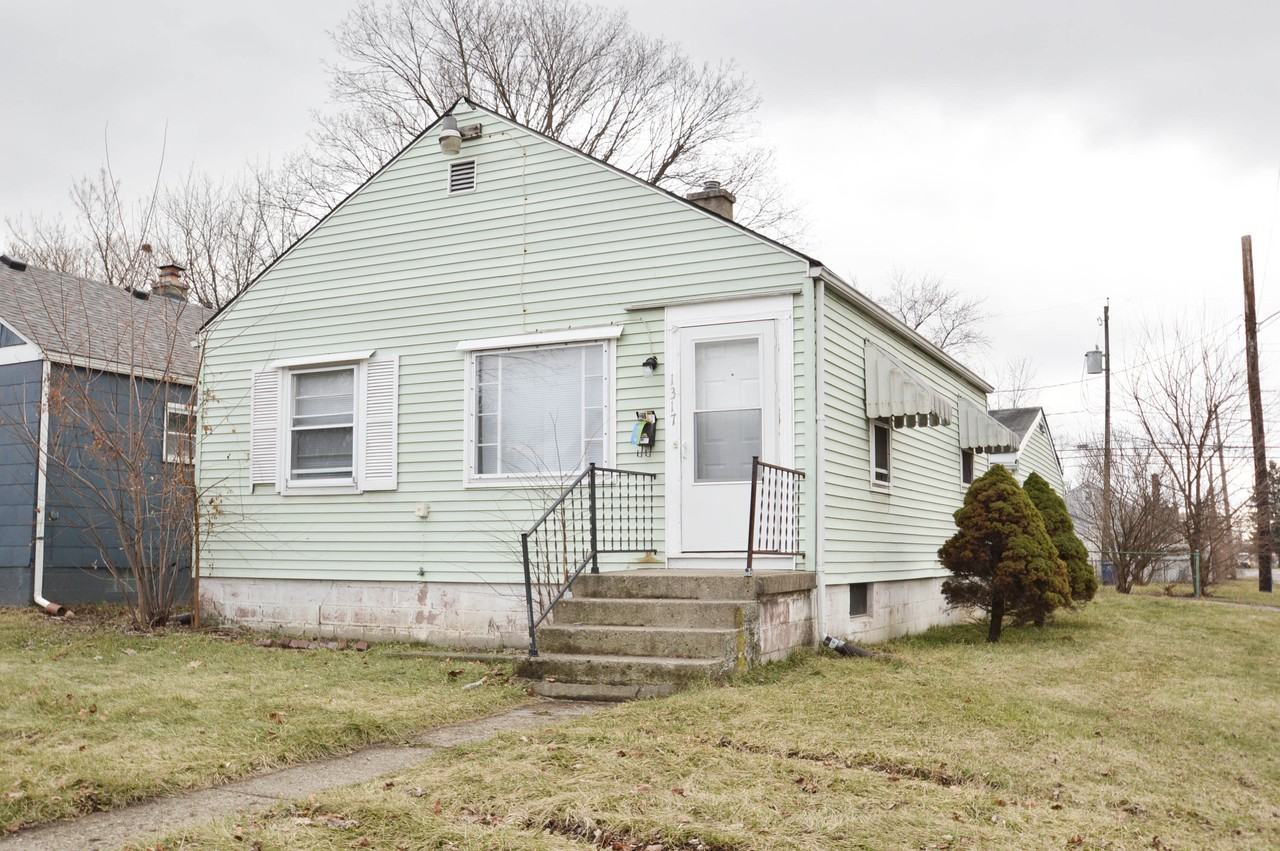 1317 Aberdeen Ave - Photo 2 of 19