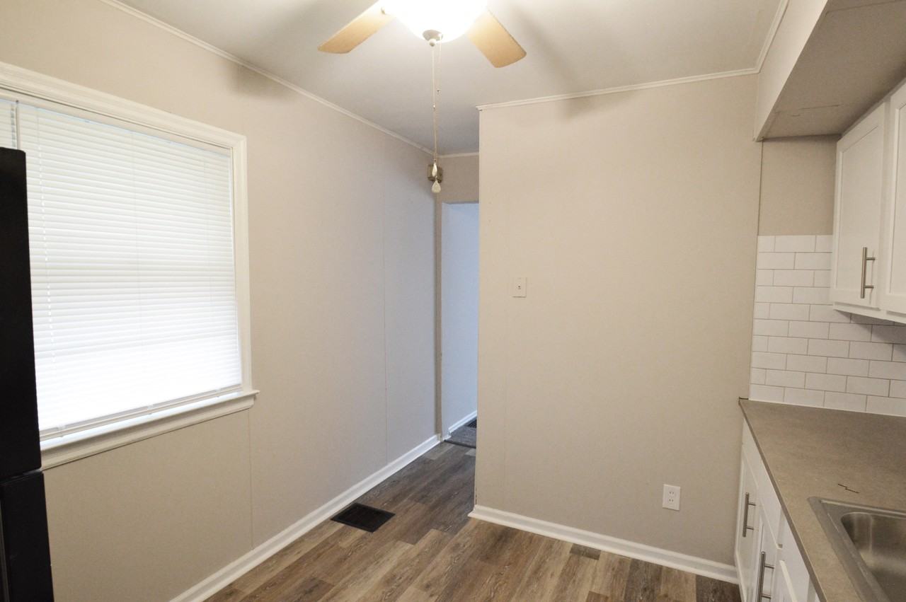 1317 Aberdeen Ave - Photo 6 of 19