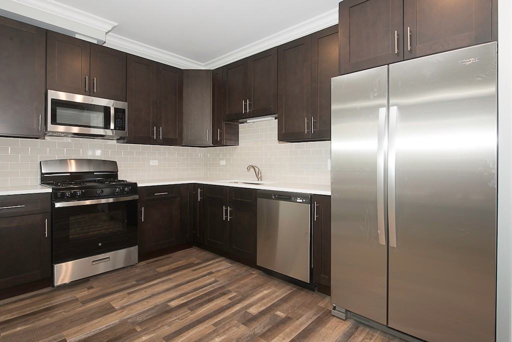 4115 S Michigan Ave #NA9 - Photo 3 of 20