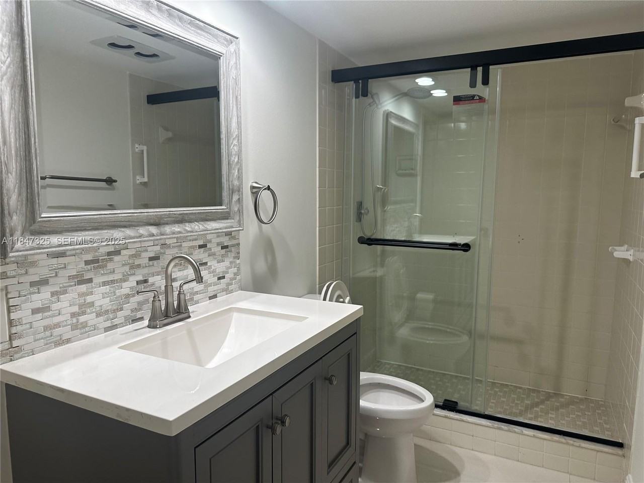 3520 Oaks Way ##108 - Photo 4 of 44