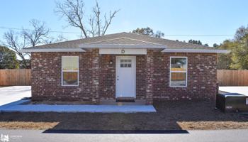 featured image of 130 East Ave #D