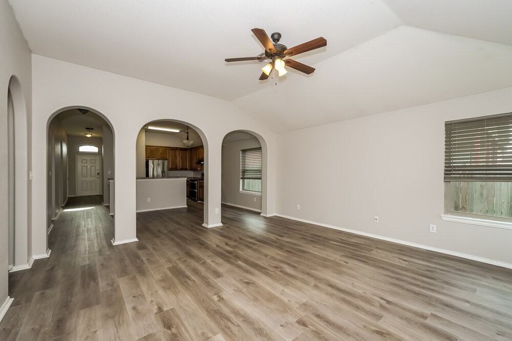 9324 Cynthia Ct - Photo 3 of 16