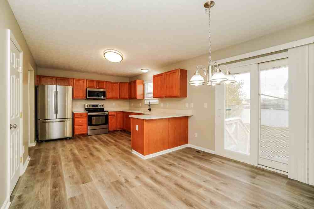 5718 Cruiser Ave - Photo 7 of 18