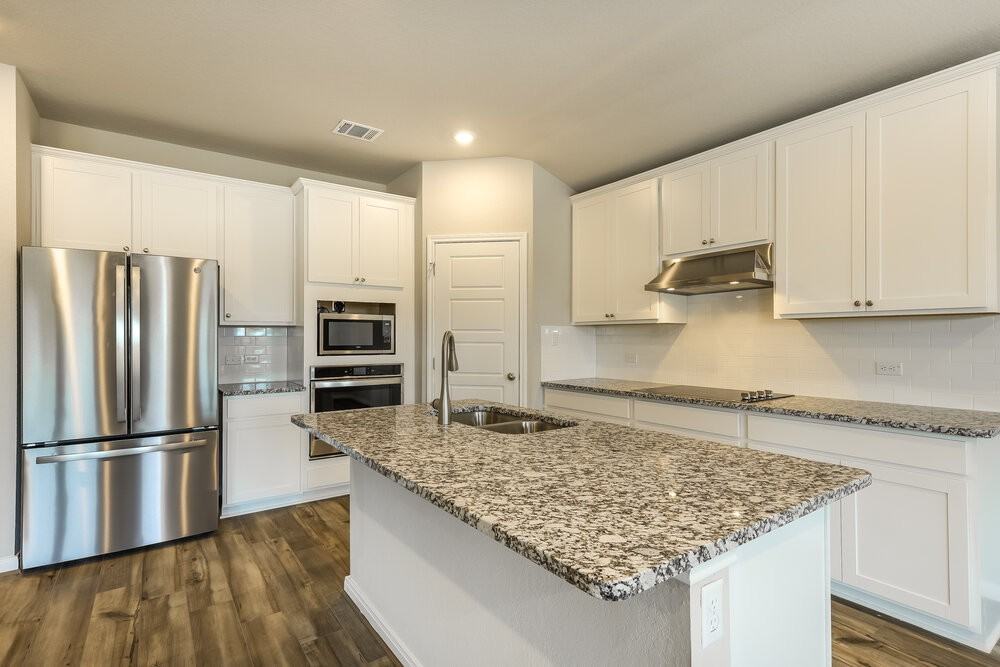 512 Shelton Pass - Photo 7 of 16