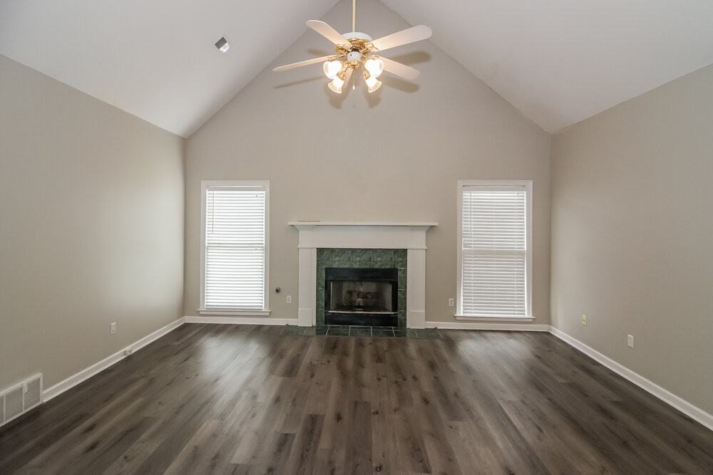 4570 Wood Fox Cv - Photo 4 of 17