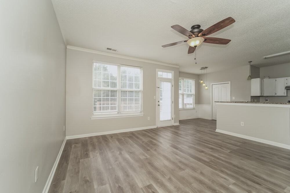 4705 Fox Thorne Dr - Photo 5 of 17