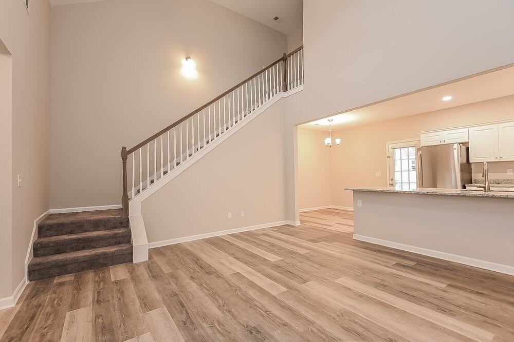 19 Celtic Ct - Photo 4 of 17