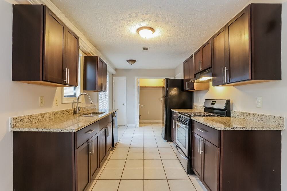 3519 Shelly Dr Nw - Photo 7 of 16