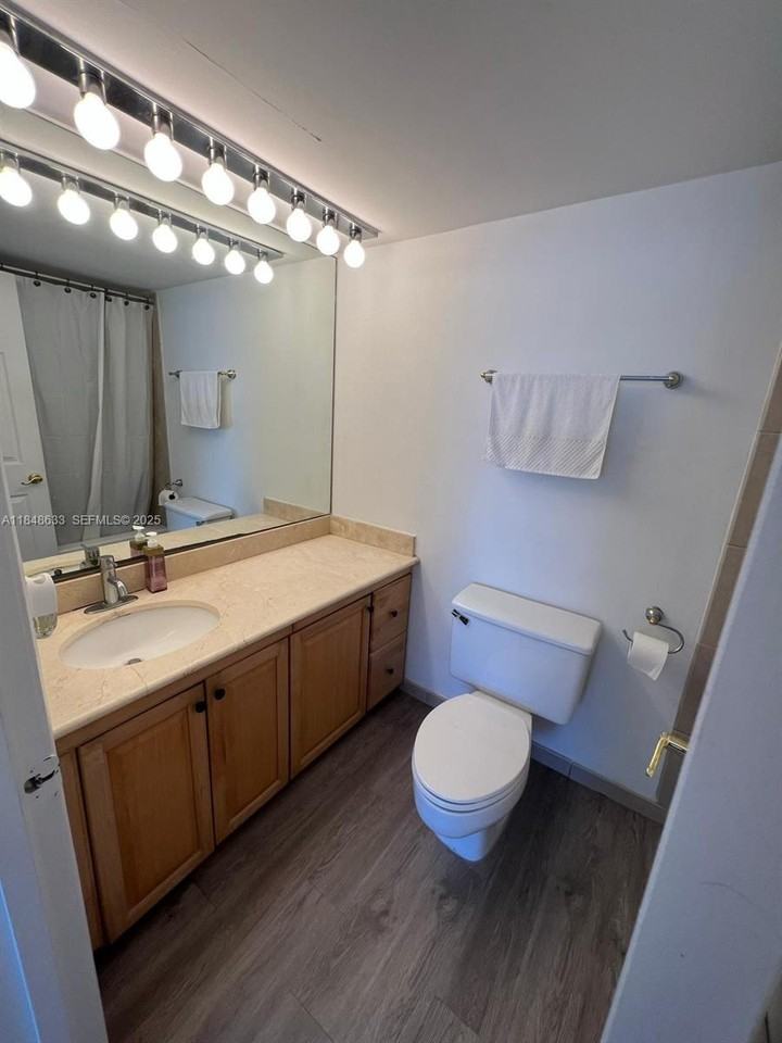 6770 Indian Creek Drive ##12C - Photo 3 of 25