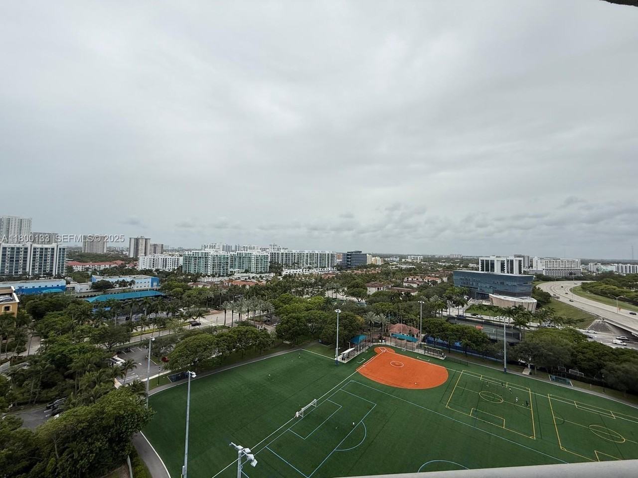 3300 Northeast 191st Street - Photo 4 of 14