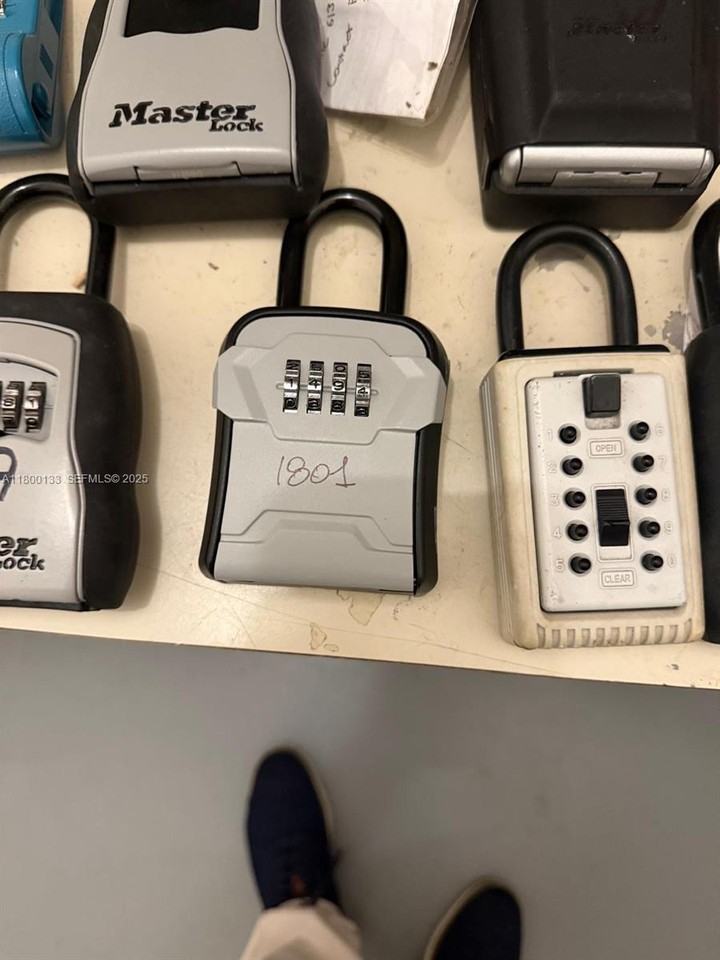 3300 Northeast 191st Street - Photo 6 of 14