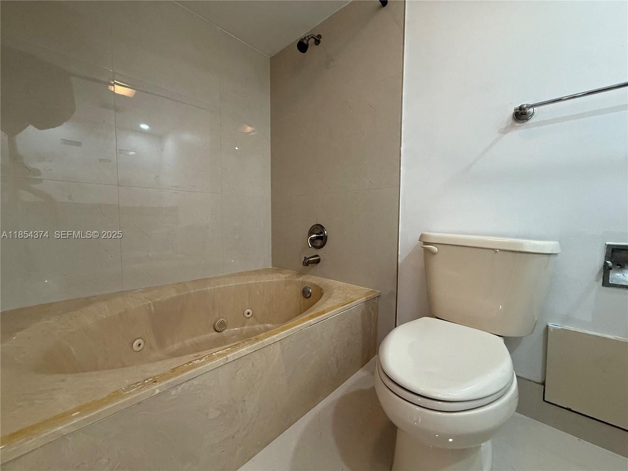 8146 Thames Boulevard ##C - Photo 7 of 23