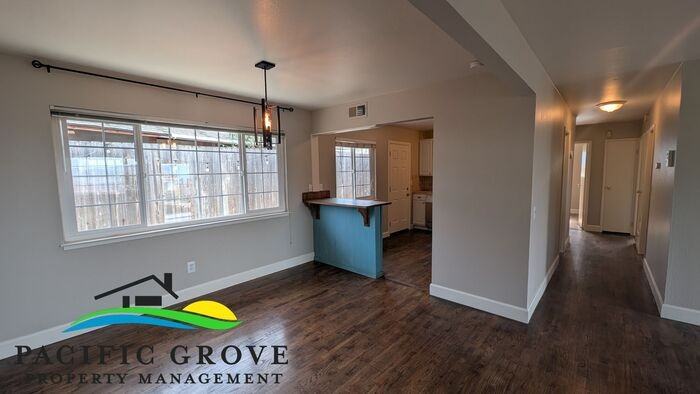 1608 Luxton St - Photo 7 of 30