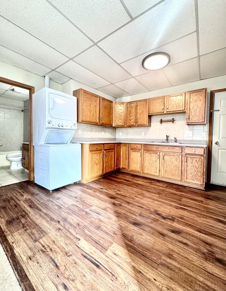 374 Olmstead Ave #1 - Photo 3 of 11