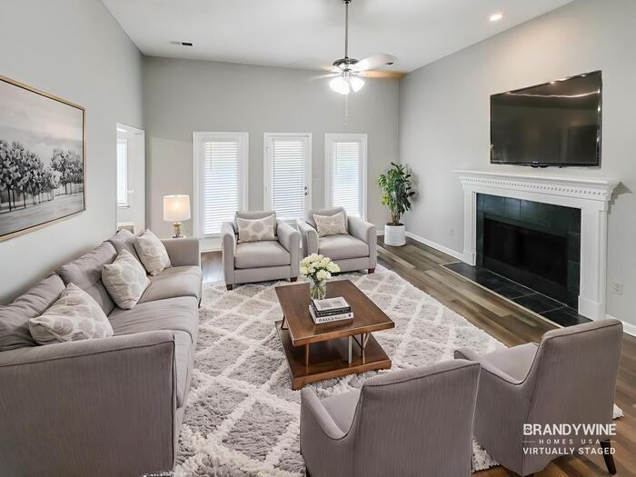 7819 Freehold Dr - Photo 4 of 41