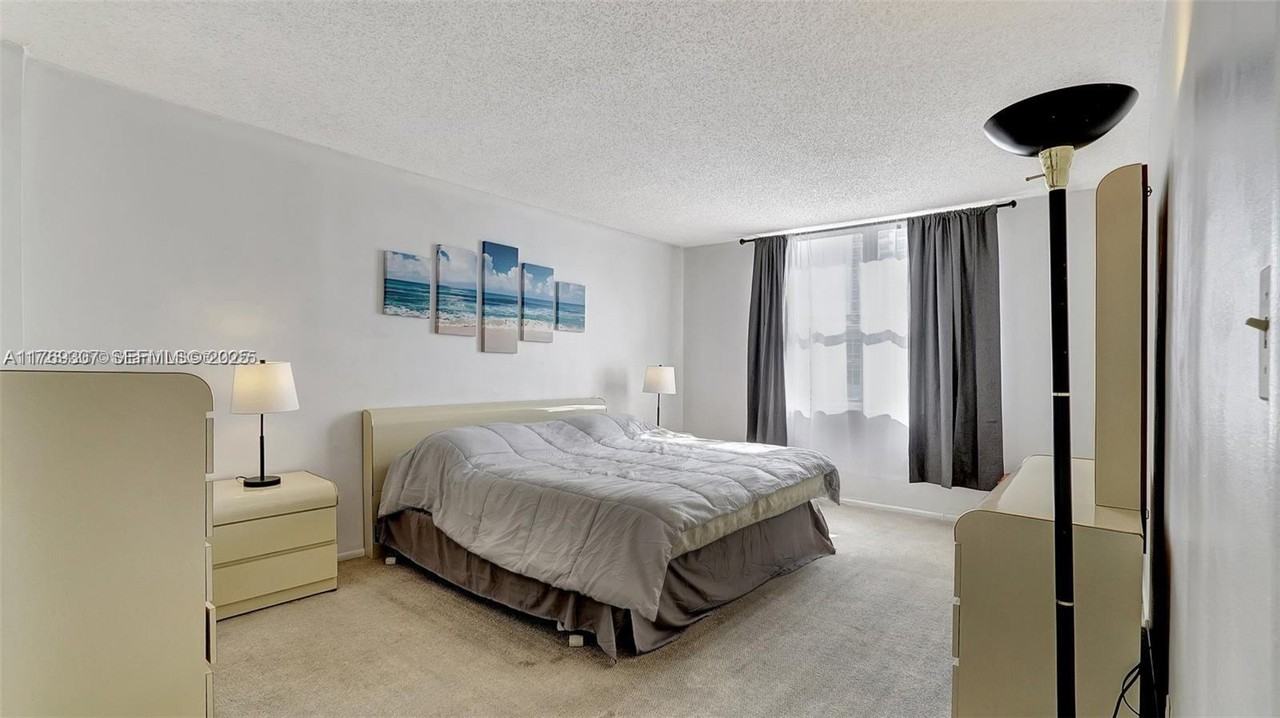 3015 North Ocean Boulevard ##3J - Photo 6 of 53