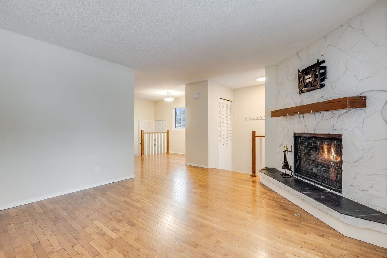 63 Woodglen Close Sw Uppr - Photo 7 of 28