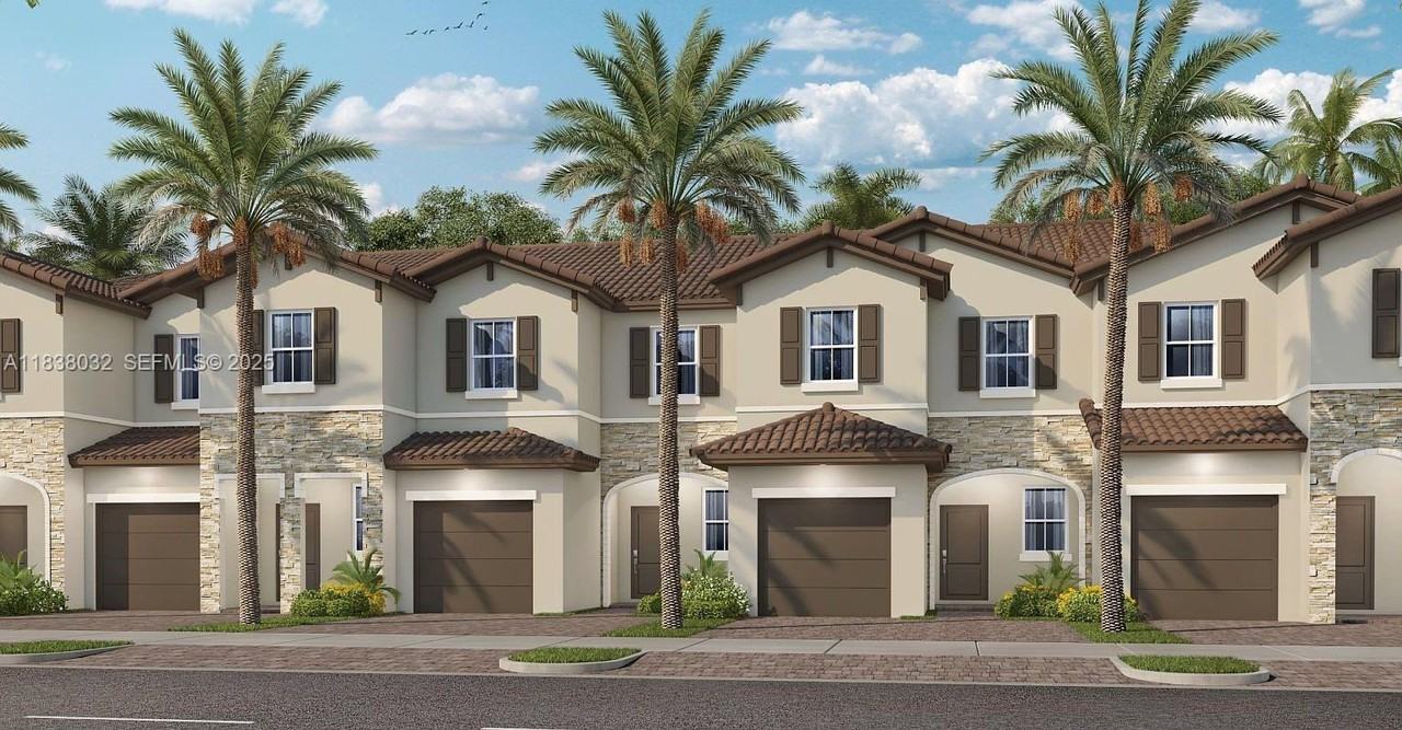 2814 Southeast 26th Avenue - Photo 3 of 7