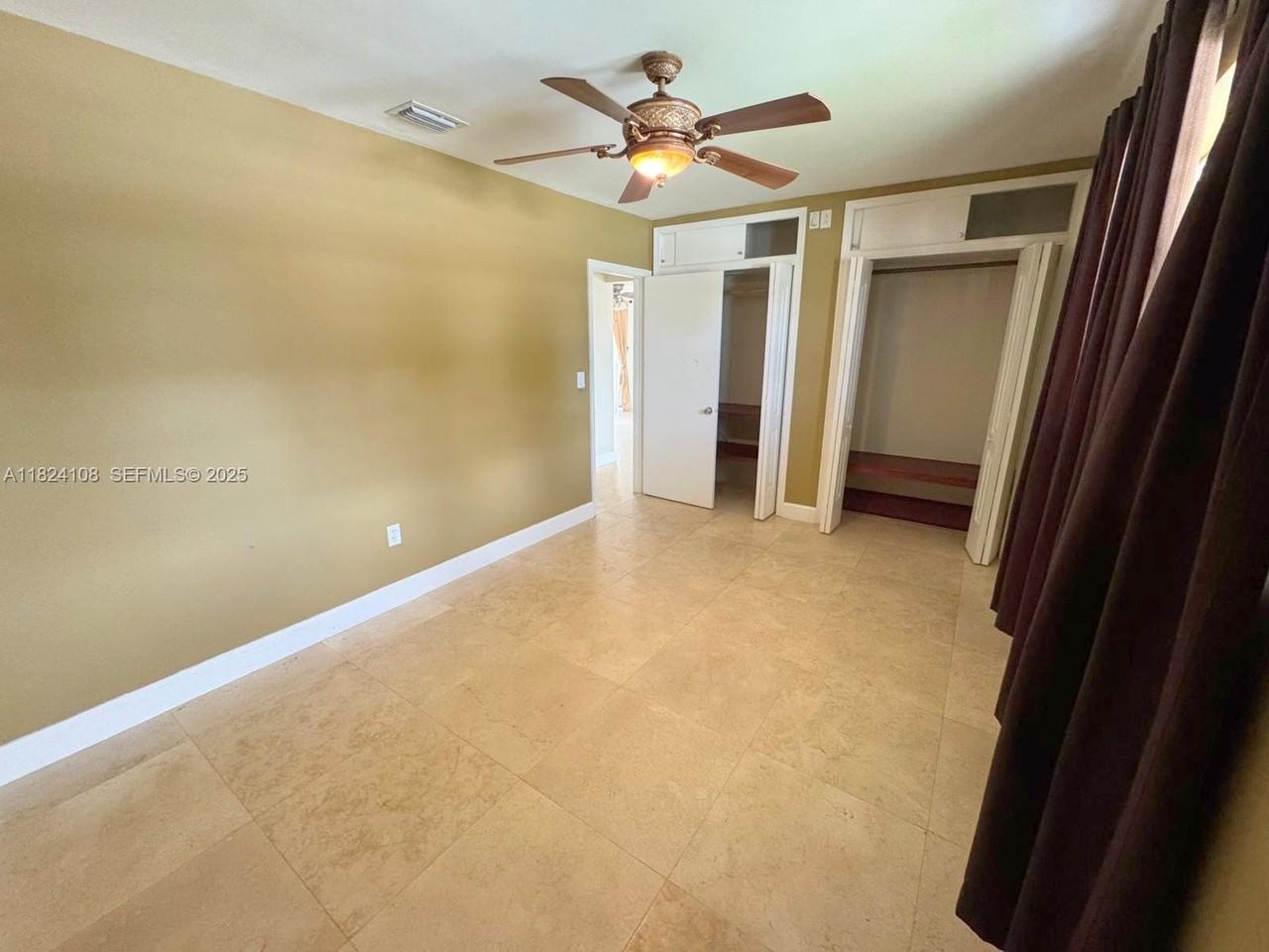 8350 Taft Street - Photo 4 of 21