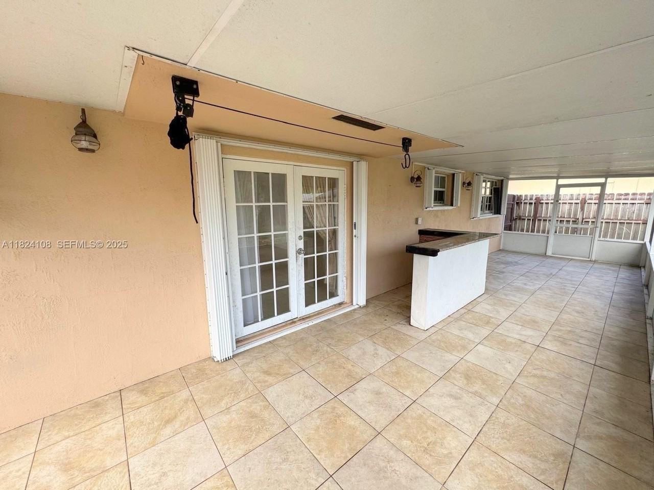 8350 Taft Street - Photo 7 of 21