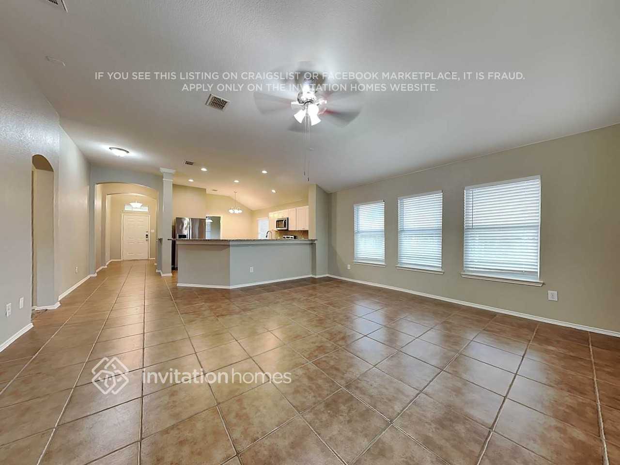 562 Hickory Ln - Photo 3 of 18