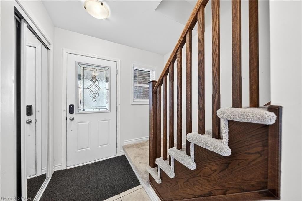 19 -19 Ridge Rd - Photo 4 of 50