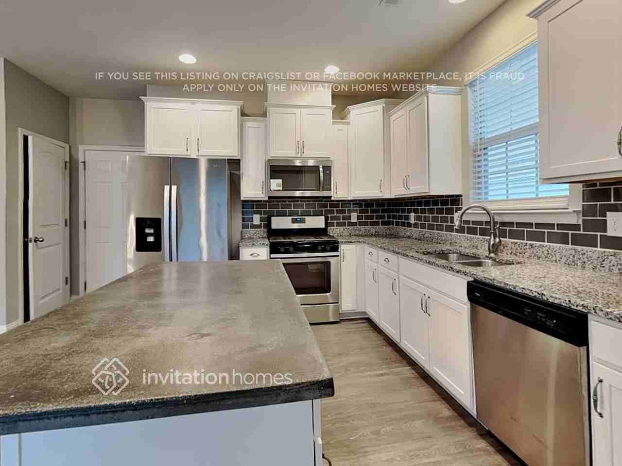 841 Stable Fern Dr - Photo 6 of 19