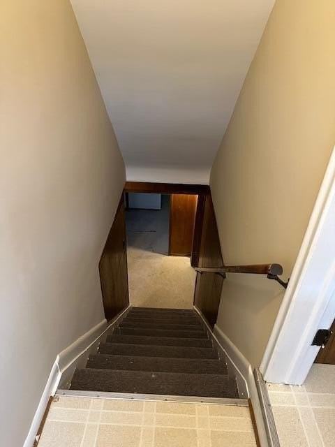 18547 Hillcrest St - Photo 6 of 45