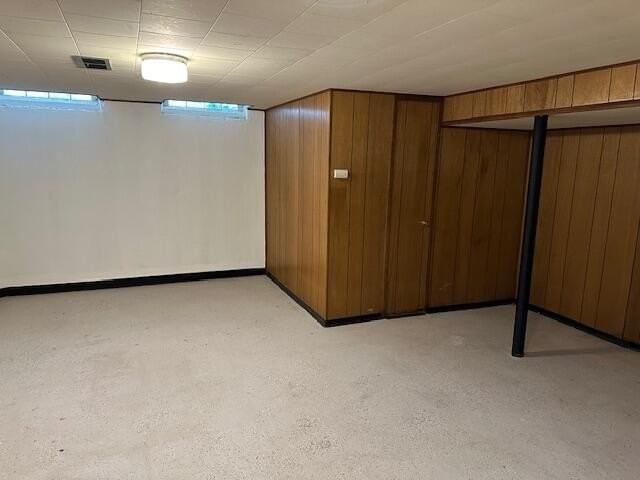 18547 Hillcrest St - Photo 7 of 45