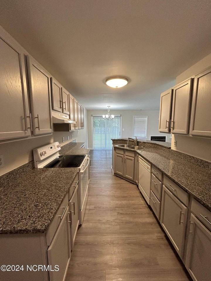 228 Cottontail Run - Photo 4 of 12