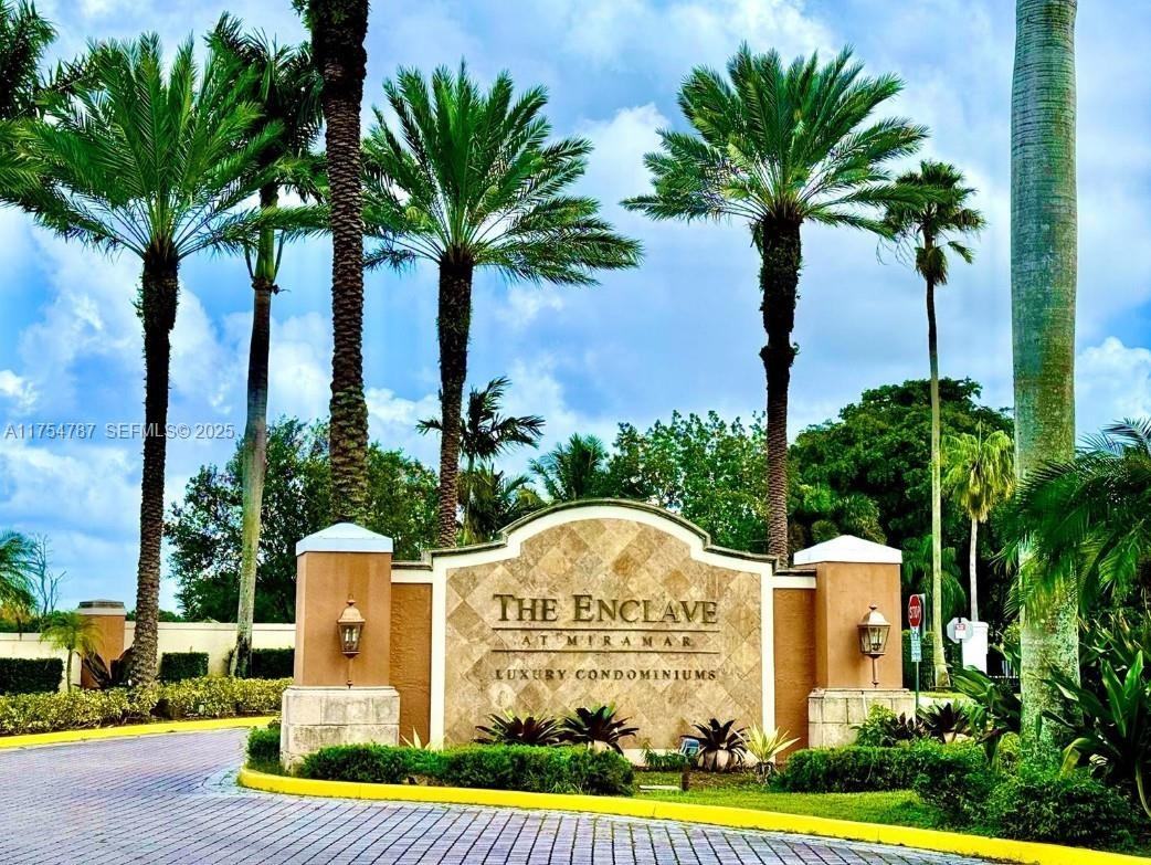 2061 Renaissance Boulevard ##303 - Photo 5 of 11