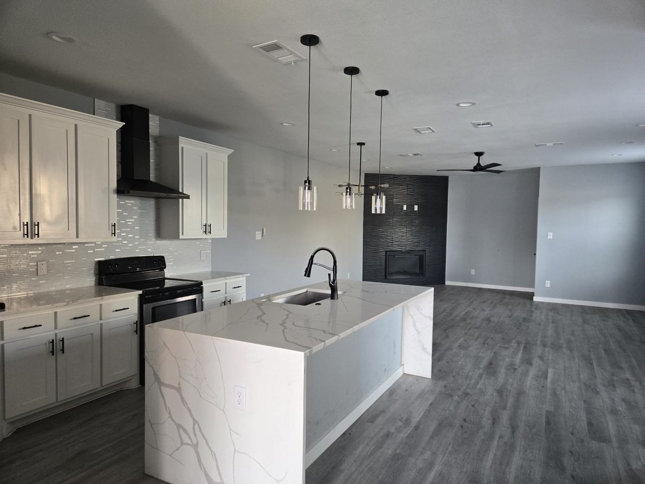 1711 Herald St #1 - Photo 2 of 10