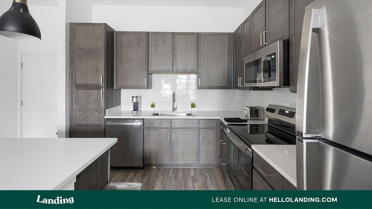 9166 Crestline Lane - Photo 4 of 50