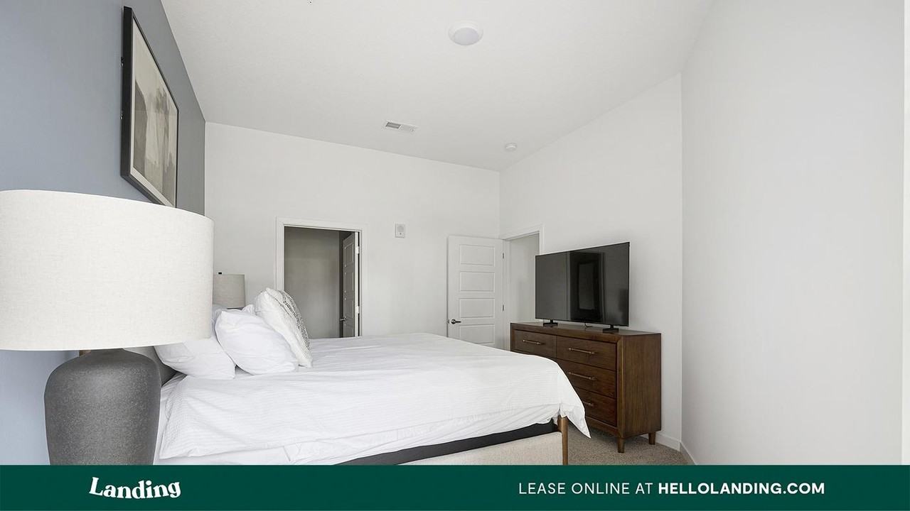 9166 Crestline Lane - Photo 7 of 50