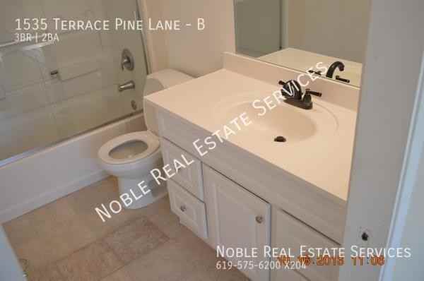 1535 Terrace Pine Ln #B - Photo 4 of 44