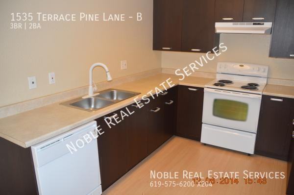 1535 Terrace Pine Ln #B - Photo 7 of 44