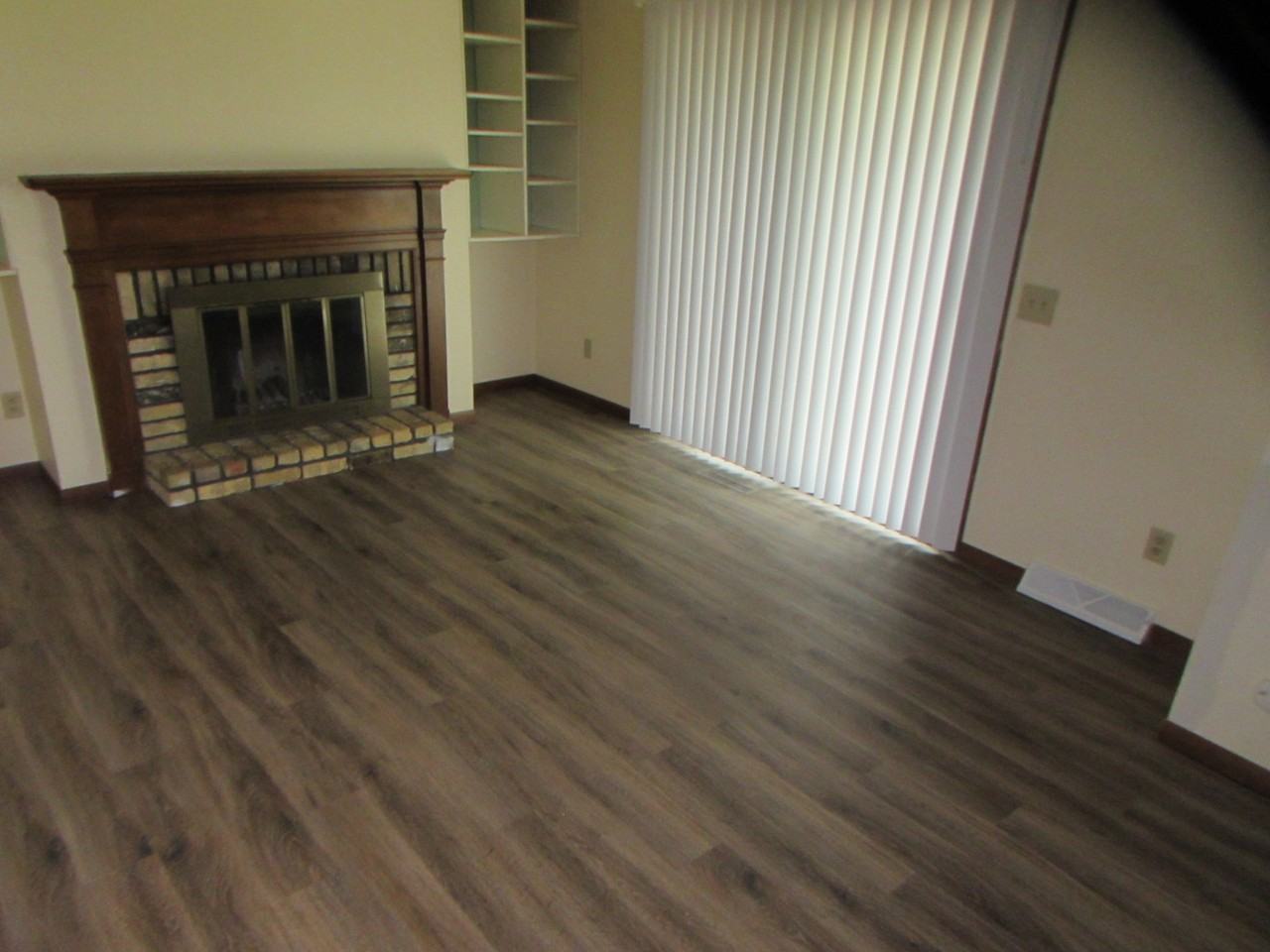 4534 Stein Avenue - Photo 7 of 15