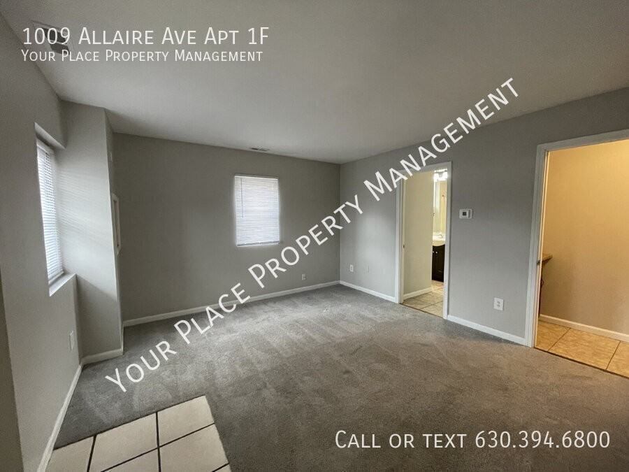 1009 Allaire Ave Apt 1f - Photo 3 of 11