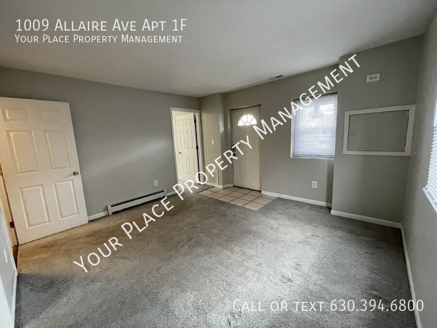 1009 Allaire Ave Apt 1f - Photo 4 of 11